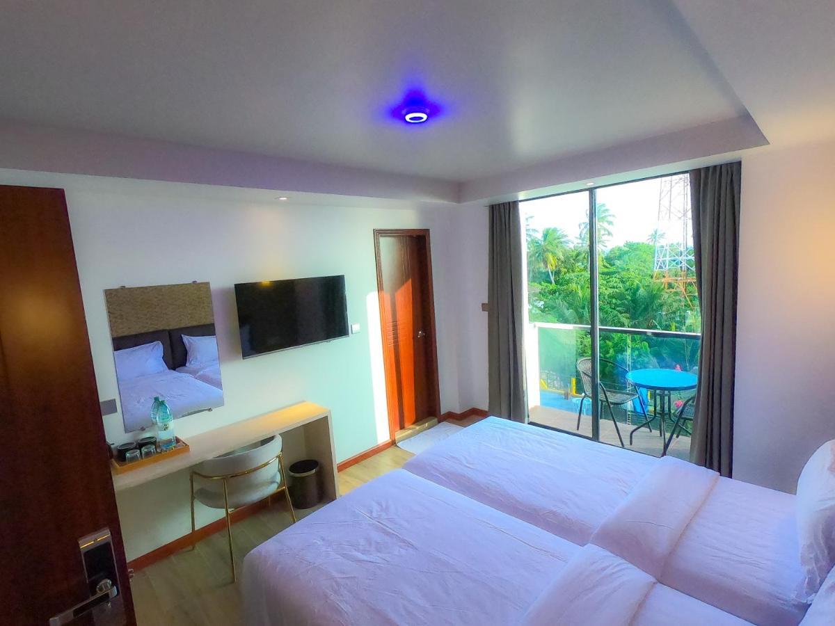 Ari Grand Hotel & Spa Dhangethi Eksteriør bilde