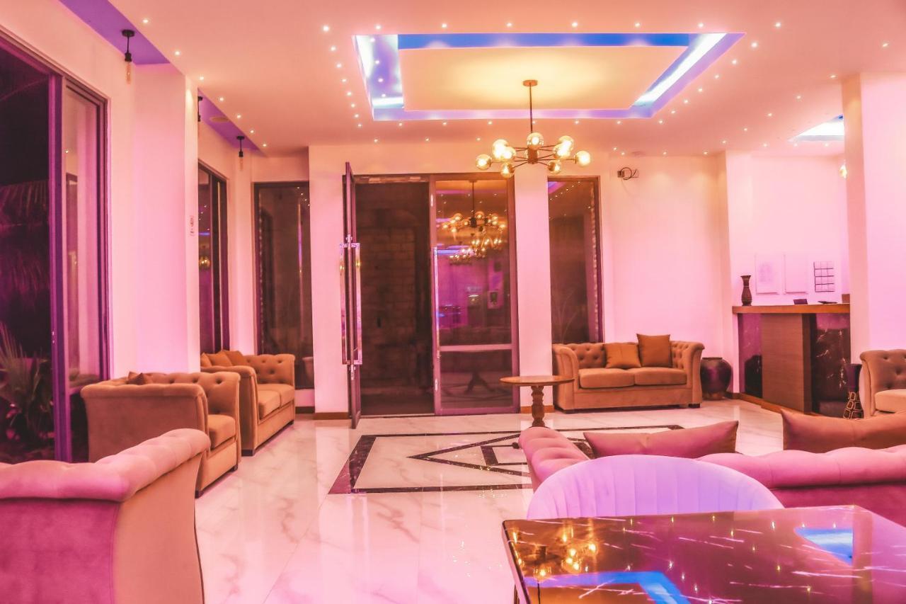 Ari Grand Hotel & Spa Dhangethi Eksteriør bilde